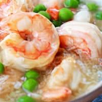 Shrimp With Lobster Sauce / 虾龙糊 · Served with white rice.