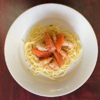 Garlic Shrimp Dinner · Shrimp sautéed in garlic and oil and fresh diced tomatoes over your choice of pasta.