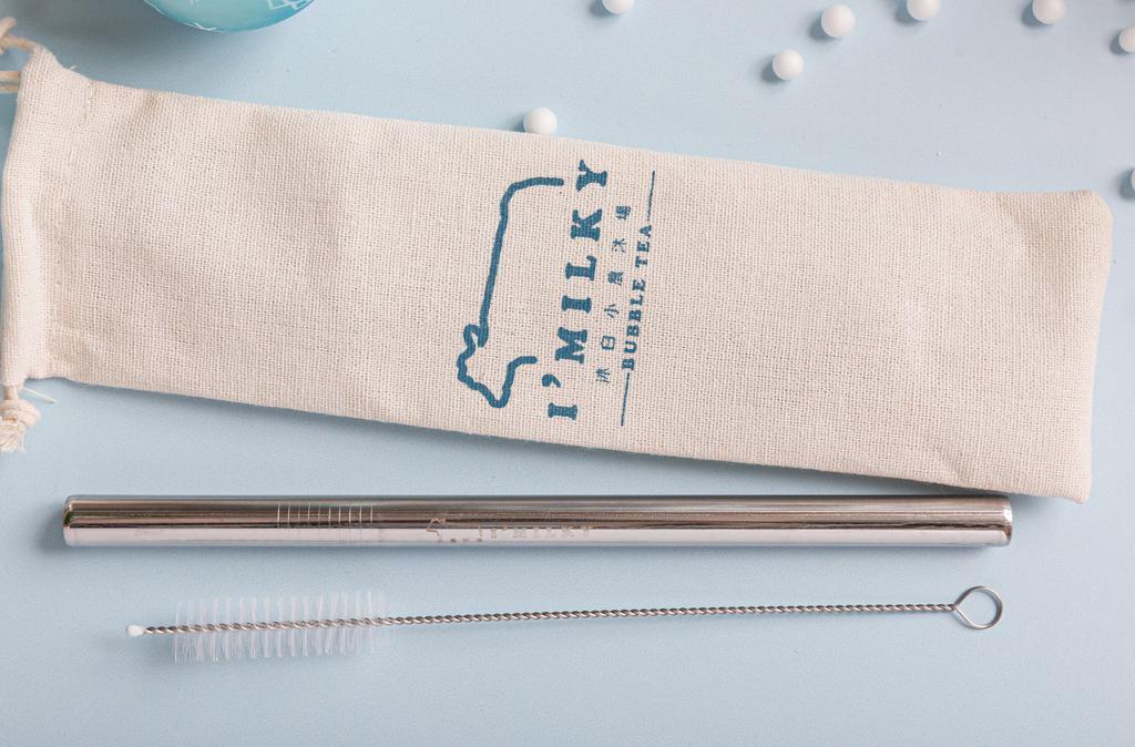 Reusable Metal Straw · 1 stainless reusable straw 1 cleaning brush 1 carrying bag