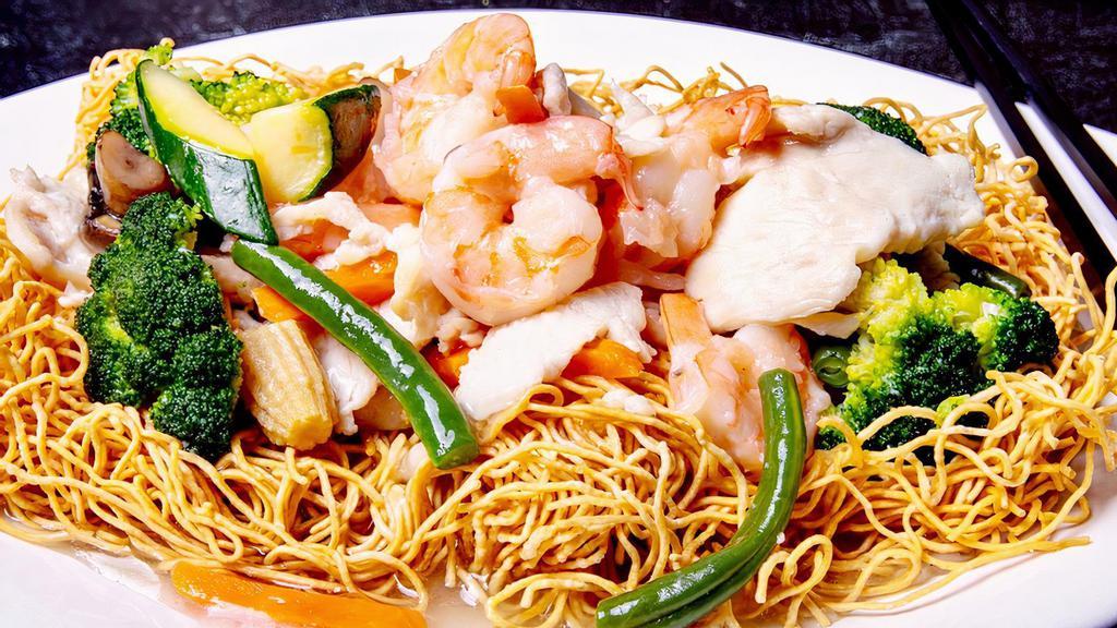 Chicken & Shrimp With  Pan Fried Noodle · 