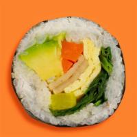 Avocado Kimbap / 아보카도 김밥 · Avocado, spinach, carrot, egg, salt, gourd strip, sweet radish, tempura, ham.
