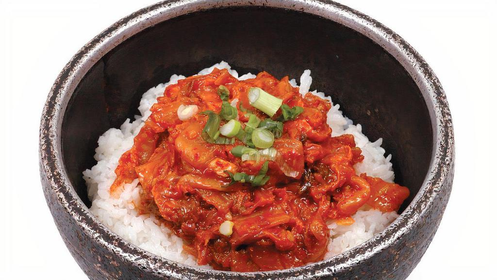 Kimchi Gobdol Bibimbob · Spicy kimchi, pork, vegetables and egg in hot pot.