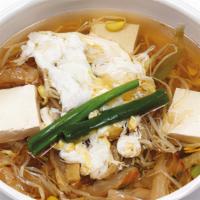 Bookuh Kong Namul Guk · Dried pollack and bean sprouts soup.