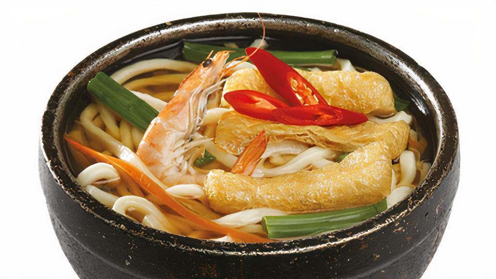 Udon · Seafood udon.