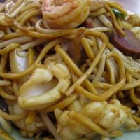 House Special Chow Mein · 