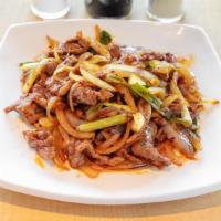 Mongolian Beef · spicy hot.
Velveted beef, stir-fried with yellow and green onions