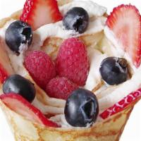 Berry Twist · Strawberry, Raspberry, Blueberry, Whipped Yogurt, Custard Cream, Nutella, Crunch Pistachio.