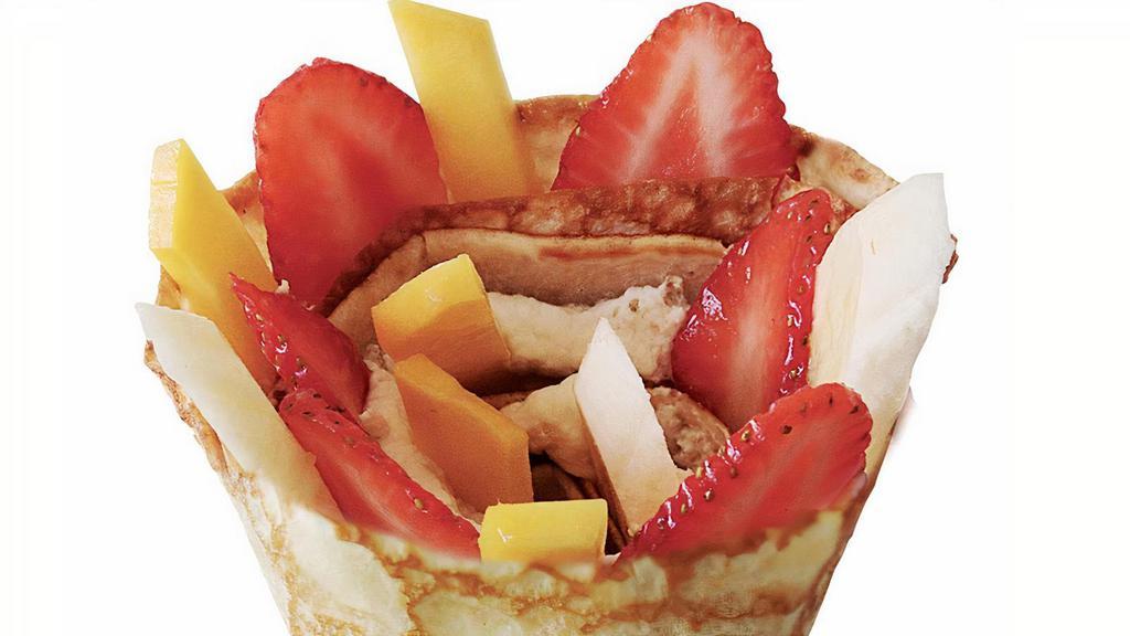 Hawaii Sunset · Strawberry, Banana, Mango, Whipped Yogurt, Custard Cream, Nutella, Crunch Pistachio.