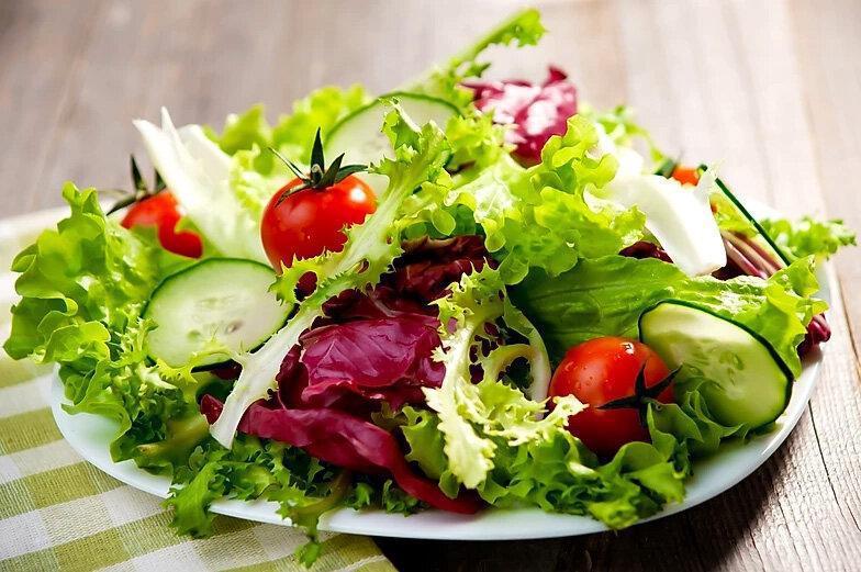 Insalata Mista · mix of hearty green lettuces with house vinaigrette. (vegan/gluten-free)