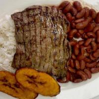 Beef With Rice, Beans And Sweet Plantains / Carne De Res Con Arroz , Frijoles Y Maduros · Beef with Rice, beans and Sweet Plantains
Carne de res con arroz, frijoles y maduros