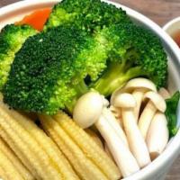 Mixed Vegetables Lunch Special · Stir fried fresh garlic with napa cabbage, carrot, green bean, celery, cabbage, broccoli, sh...