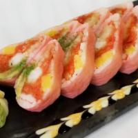 Sweet Heart · Shrimp tempura, spicy tuna, kani, tamago and avocado. Wrapped in pink soy paper and chef' s ...