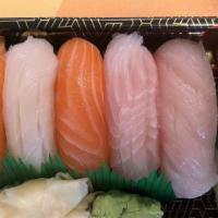 Sushi Appetizer · 5 pcs of raw fish with rice (chef's choice).