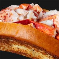 Classic Lobster Roll · 5oz of Fresh Maine Lobster on a toasted brioche roll served chilled w/ mayonnaise