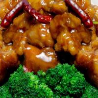左宗雞 General Tso'S Chicken · With Soup, White/ Fried Rice