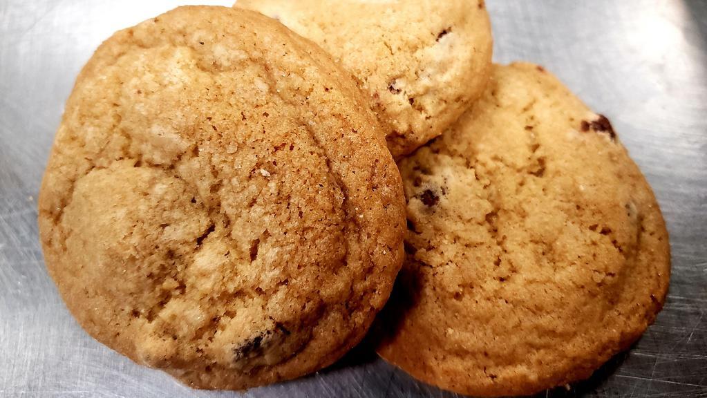 Chocolate Chip Cookie 3 Pack · Delicious 3 pack of homemade cookies.