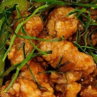 Pad Prik King  · Spicy chicken w/ string bean & bell peppers & kaffir leaves