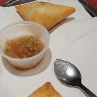 2 Piece Sambosa · Top menu item. Chopped prime beef or lentils mixed with hot green pepper, onions and garlic ...