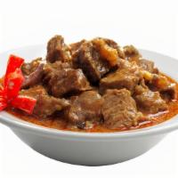 Beef Curry With Rice Or Naan & Salad · 