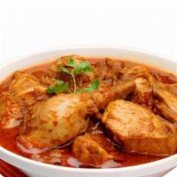 Chicken Curry (With Rice Or Naan & Salad) · 