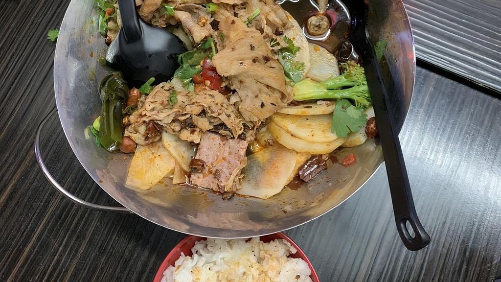 Friend Mao Cai For 2 · Spicy. Sliced pork, sliced beef, mini sausage, fish tofu, bok choy, mushroom, fungus, tapioca flour, sliced potato, and broccoli.