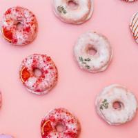 6 Pack Gluten-Free Doughnuts · (gluten-free doughnuts contains almond extract)