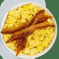 Signature Recipes - Applewood Smoked Bacon · Contains: Scrambled Eggs, Applewood Smoked Bacon