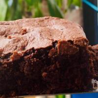 Brownie · Chocolate brownie with flax seeds.