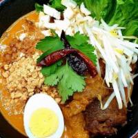 Ns-6 Curry Noodles · Thin rice noodle with stewed beef, bean sprout, tofu, ground peanut, turnip, cilantro, and h...