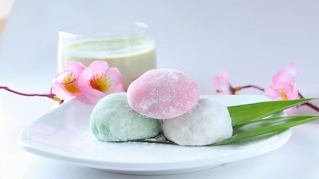 Mochi Ice Cream (3) · Vanilla/Strawberry/Green Tea/Mango