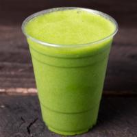 Green Supreme Special · Kale, spinach, pineapple, pear, ginger, and moss.