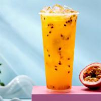 Passion Fruit Green Tea / 百香果绿茶 · Made with Green Tea, Passionfruit.