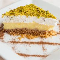 Ekmek	 · Shredded phyllo, custard, and pistachio
whip cream