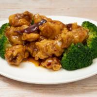 General Tso'S Chicken · Chunk chicken with steamed broccoli in spicy sauce. spicy.