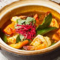 Masak Asam Pedas  · Classic Malaysian’s Clay -Pot Soup with tamarind broth infused with
ginger flower, laksa lea...
