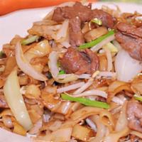 干炒牛河 Beef Chow Funn (Dry) · 