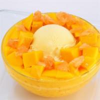Mango Pomelo Sago With Ice Cream / 杨枝甘捞 · Fresh mango, mango puree, tapioca, grapefruit, ice cream. /  新鲜芒果，芒果汁底，西米 ，西柚，雪糕。.
