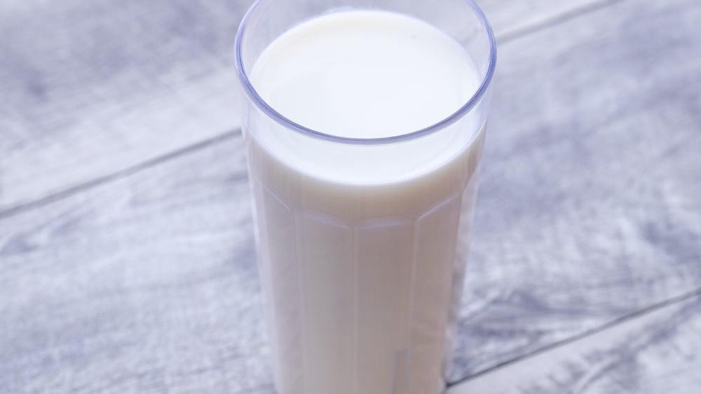 Milk (L) · 