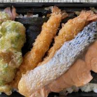 Nori Shrimp Kara Deluxe · Two piece chikuwa, plus two piece fried shrimp, three-piece karaage.