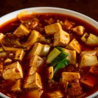 麻婆豆腐 Mapo Tofu W/ Minced Pork (Lunch) · Spice level 7/10. Soft tofu, minced pork and leeks in a chili oil based sauce. Served with r...