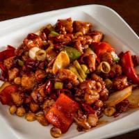 宮保系列 Kung Pao · Spice level 3/10. Peanuts, bell peppers, onions, and chili peppers. Served with white rice.