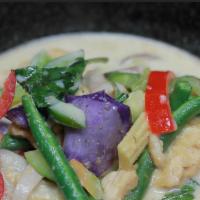 Green Curry · Green curry with basil, eggplants, string bean, bell pepper, asparagus and coconut milk.