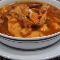 Parihuela · Mixed seafood soup with fish, calamari, shrimp, crab, mussel, and clams