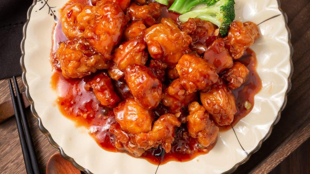 General Tso' S Chicken · deep fried chunk white meat and a few steamed broccoli w. sweet sour spicy sauce
