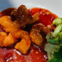 General Tso' S Jumbo Shrimps · fried prawns w. sweet sour spicy General Tso's sauce and a few steamed broccoli