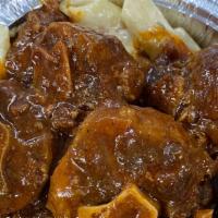 Yardie Pasta With Oxtails · 