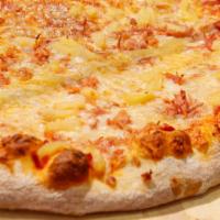 Party Hawaiian Pizza · Mozzarella Cheese, Pizza Sauce, Ham, Pineapple