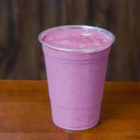 Berry Incredible · Strawberry, blueberry, banana, almond milk