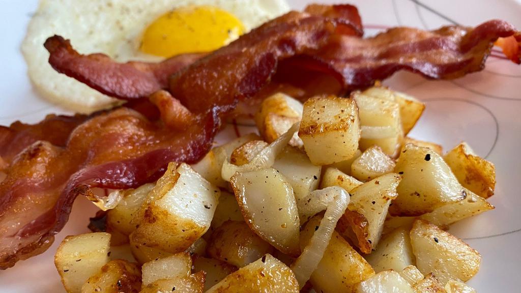 Roll-X Breakfast · Egg whites, turkey bacon, green pepper, onion, home fries.