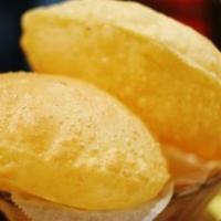 2 Pieces Poori · Fried fluffy whole wheat bread.